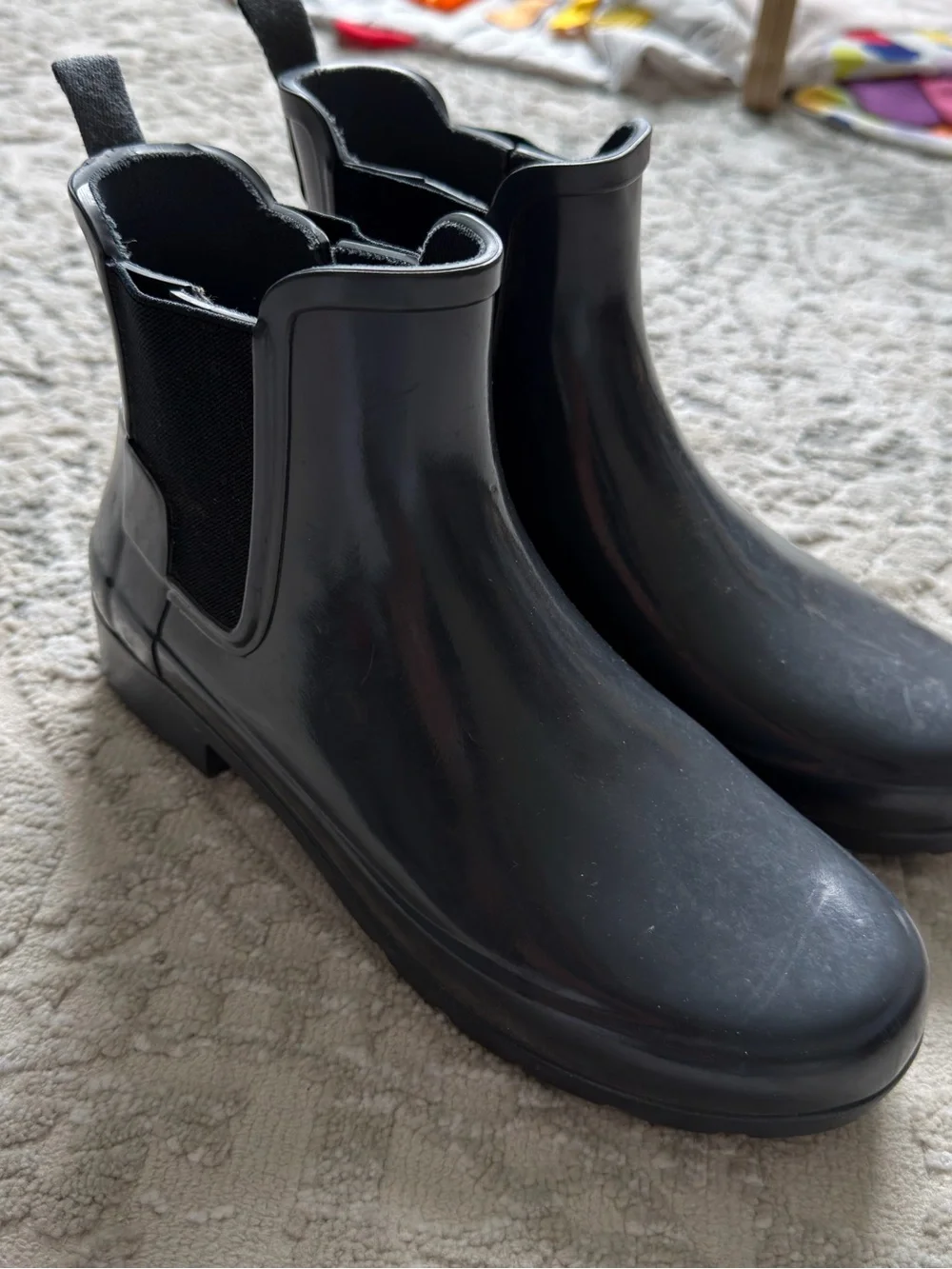 Hunter Refined Pull On Chelsea Rain Boots Navy Slate Color Size 37, 6 US Women’s